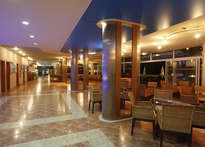 فندق Park Perla 4*