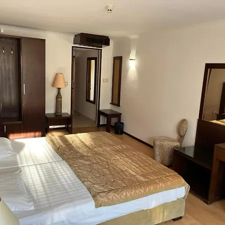 Park Perla Готель 4*